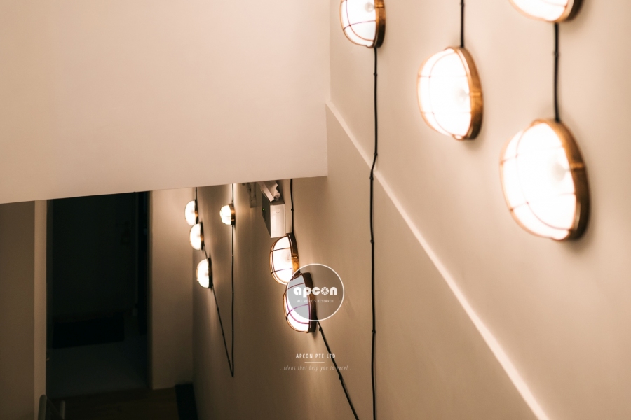 Singapore Office Interior Design-T-Space-Apcon-Stairscase