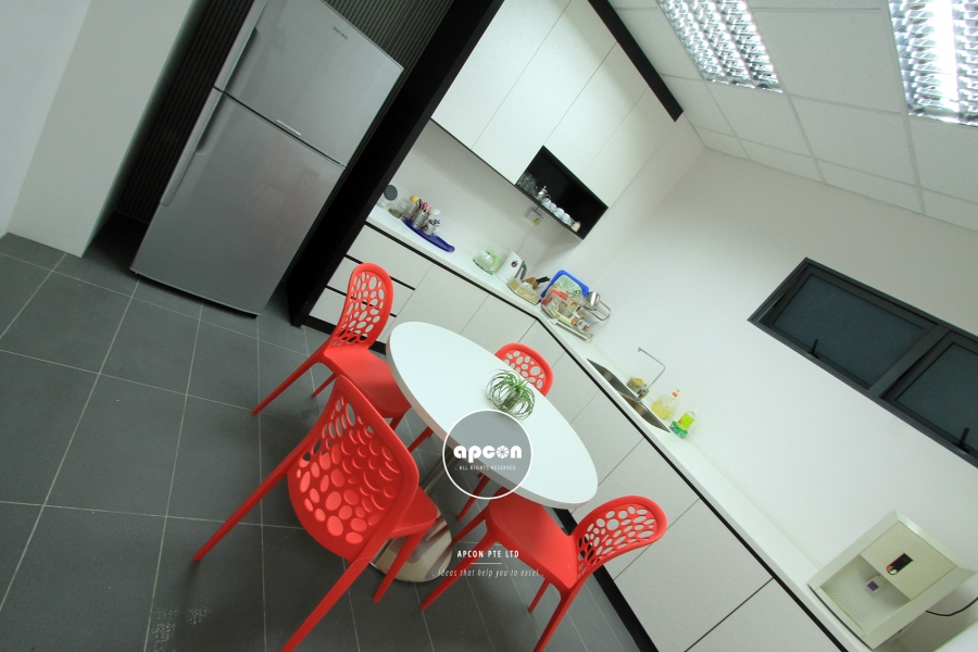 Jurong-Office-Interior-Office-Pantry-11